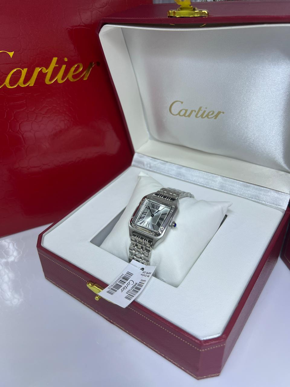 Cartier Royale ساعة جديدة للسيدات