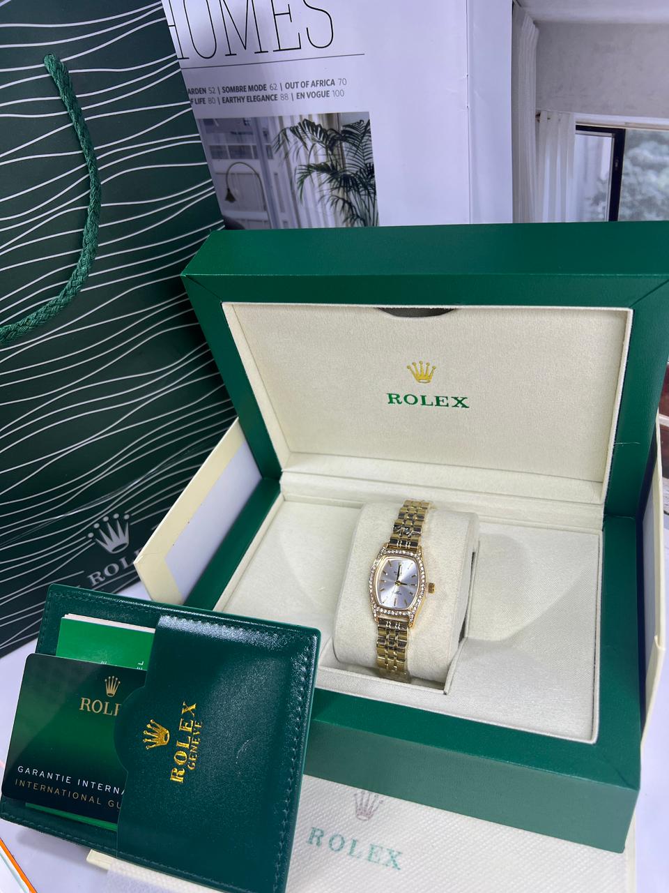 ساعة Rolex فاخرة للنساء